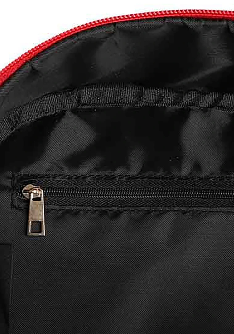 BIOWORLD X Disney Snow White ITA Mini Backpack 8 BIOWORLD X Disney Snow White ITA Mini Backpack