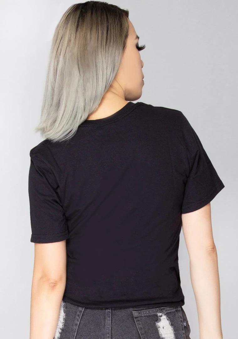 BIOWORLD X Hello Kitty Naruto Shippuden T-Shirt Women's Festival 4 BIOWORLD X Hello Kitty Naruto Shippuden T-Shirt Women's Festival