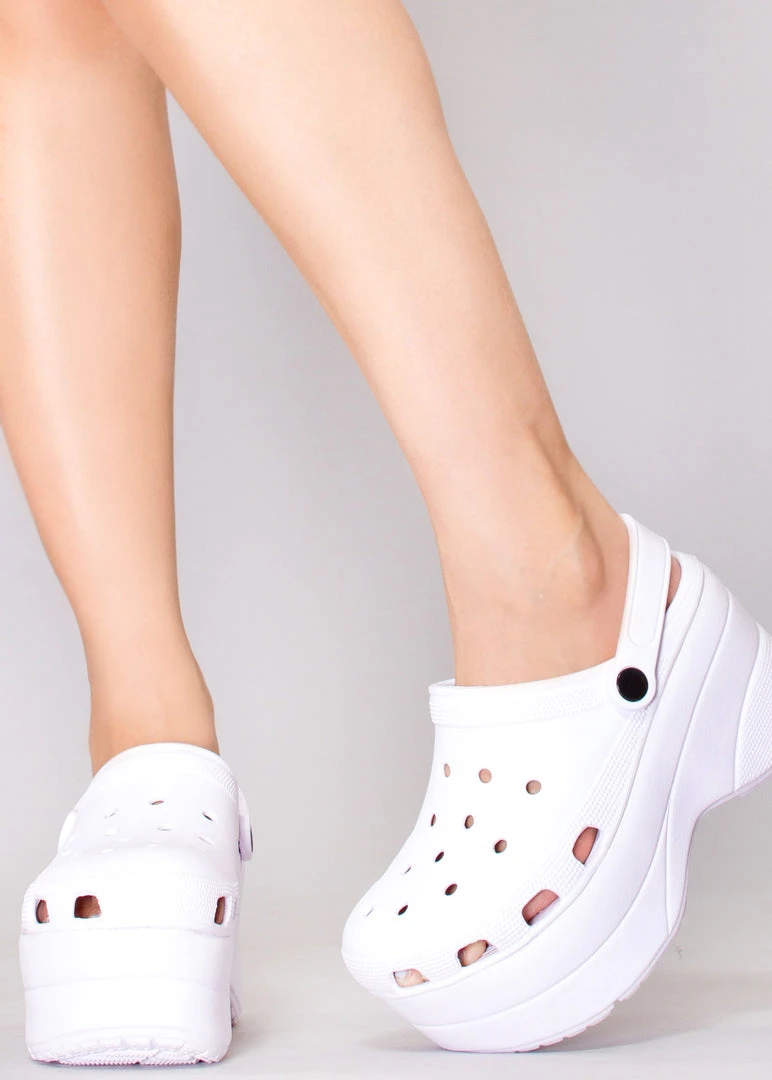 Cape Robbin Shoes Cloud White Platform Clog 3 Cape Robbin Shoes Cloud White Platform Clog