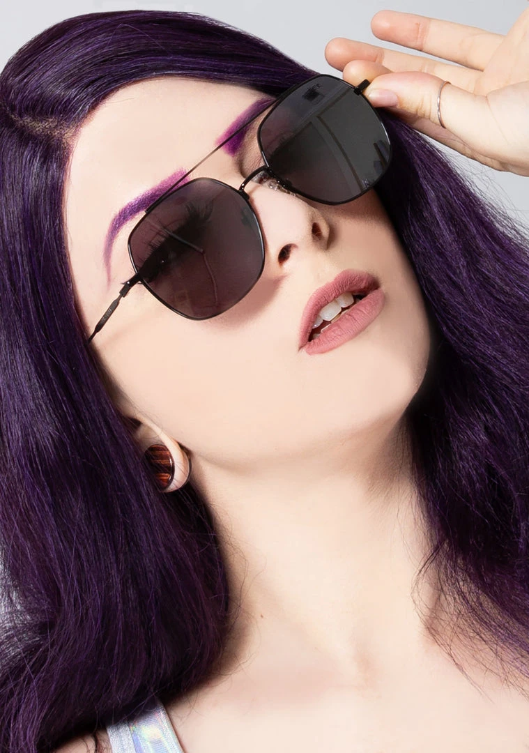 DIFF Eyewear The Great Fantastic X H.E.R. Paradise Sunglasses In Black/Gray Mirror 3 DIFF Eyewear The Great Fantastic X H.E.R. Paradise Sunglasses In Black/Gray Mirror