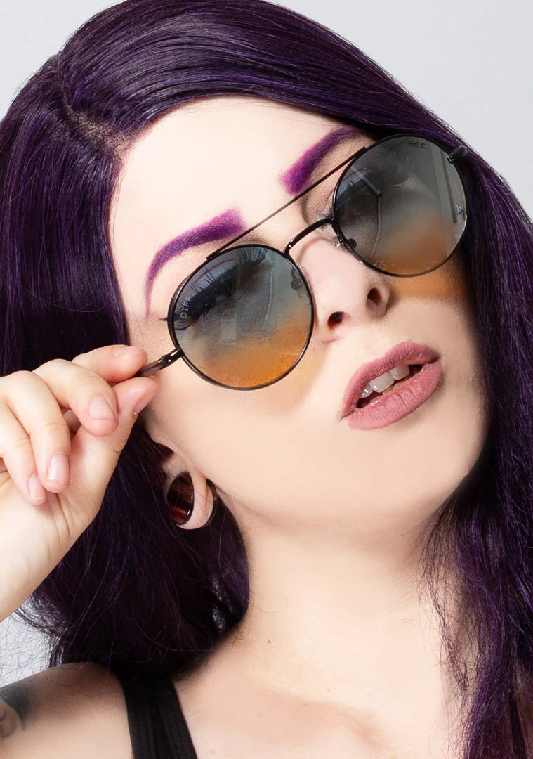 DIFF Eyewear The Great Fantastic X H.E.R. Driver Sunglasses In Black/Blue To Orange Flash 4 DIFF Eyewear The Great Fantastic X H.E.R. Driver Sunglasses In Black/Blue To Orange Flash