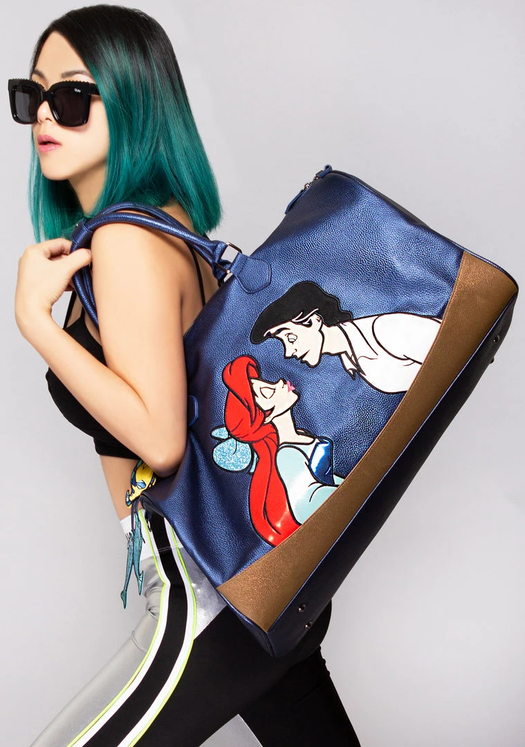 Danielle Nicole X LASR Exclusive Disney Little Mermaid Kiss The Girl Weekender Bag LASR Exclusives 3 Danielle Nicole X LASR Exclusive Disney Little Mermaid Kiss The Girl Weekender Bag LASR Exclusives