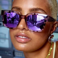 Dime Optics Brea Sunglasses In Light Tortoise/Pink Mirror 9 Dime Optics Brea Sunglasses In Light Tortoise/Pink Mirror